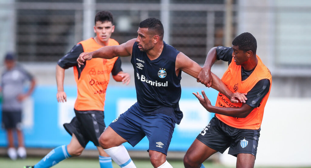 O time do Grêmio pode sofrer com cortes corte de última hora no Gauchão "Ninguém imaginava isso"