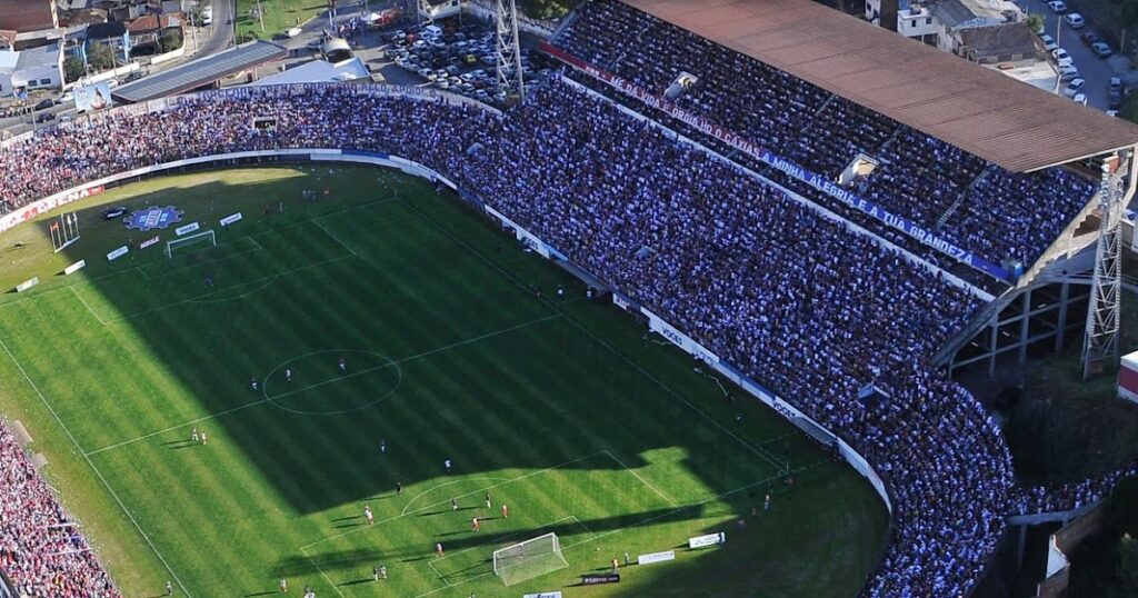 Favorito na estreia Grêmio vai embalado para Caxias