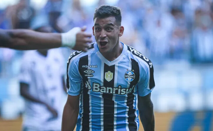 Grêmio anuncia novo patrocinador na camisa de jogo do profissional