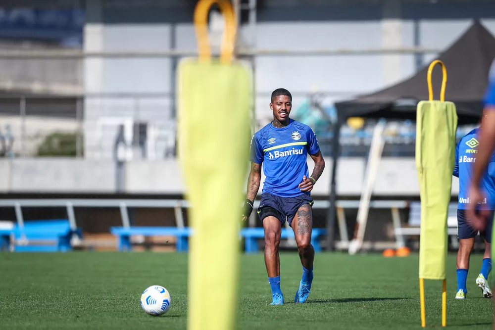 "Grêmio vai se proteger" E pede pronunciamento de Jean Pyerre sobre aposentadoria