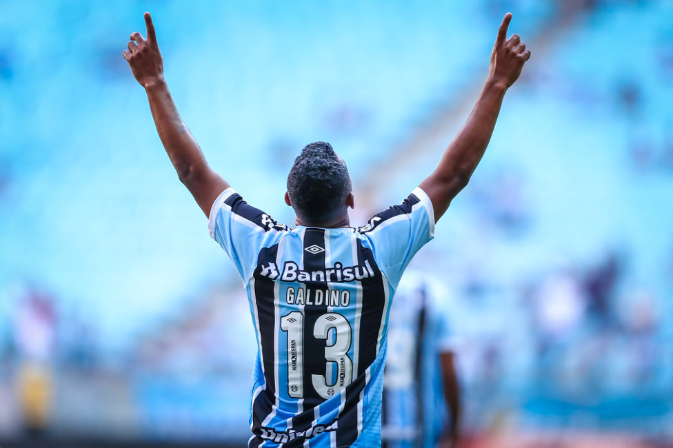 Notas e atuações do Grêmio com gols Cristaldo e Galdino vence o avenida e mantém 100%