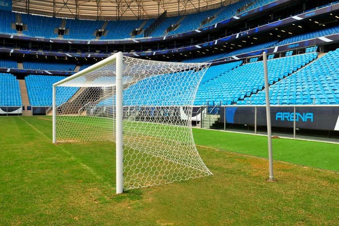 Copa Feminina: Titular da seleção sofre lesão no joelho e preocupa