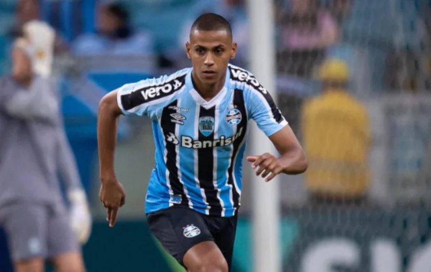 Grêmio: Na fase de artilheiro, Bruno Alves assumiu a função de comandar a defesa inédita do Grêmio contra o Ypiranga