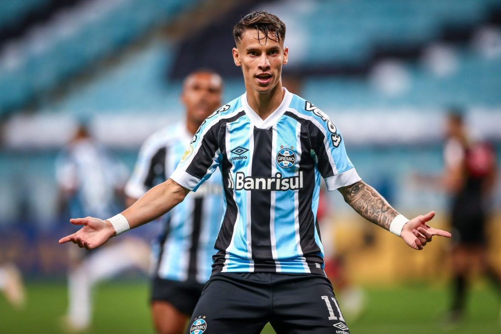 Grêmio: “Bolada milionária" Botafogo está disposto a pagar muita grana por Ferreira vaza jornalista