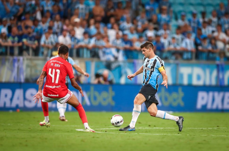 “Novo modelo de jogo”Grêmio solidifica novo esquema tático e ganha corpo com vitória no Gre-Nal