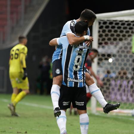 Grêmio: “Assistência de calcanhar” Com direito a jogada de craque de Suárez o Tricolor vence o Campinense e avança na Copa do Brasil