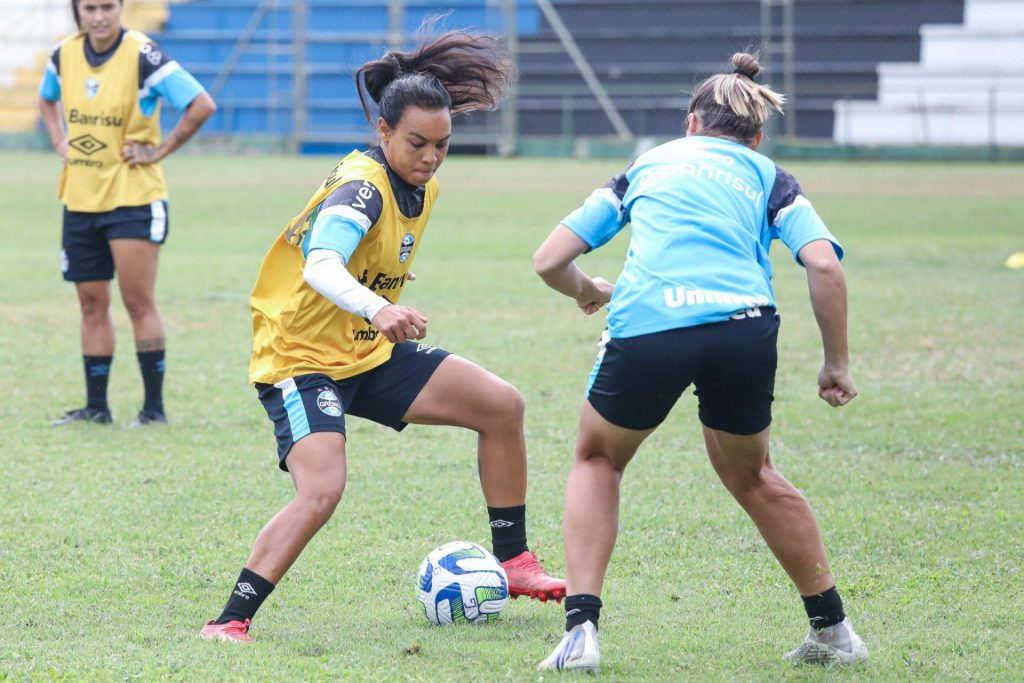 Gurias Gremistas Sub-20 vencem São Paulo e assumem segunda colocação do  Grupo A