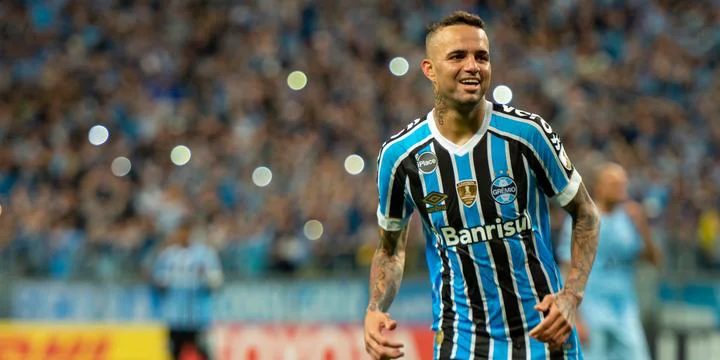 Luan volta ao Grêmio com contrato curto, salário modesto e apoio de Renato: os fatores que motivaram o acordo