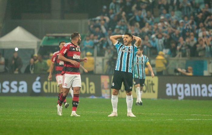 Flamengo está escalado para duelo com o Grêmio; Cebolinha é a novidade