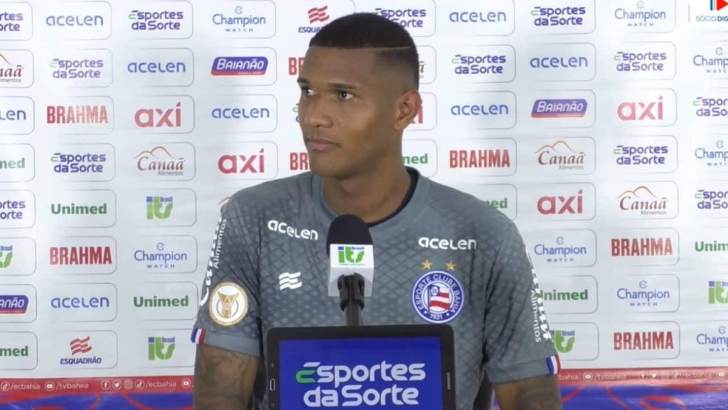 Adriel quebra o silêncio e faz revelações sobre controvérsias com Renato Portaluppi no Grêmio