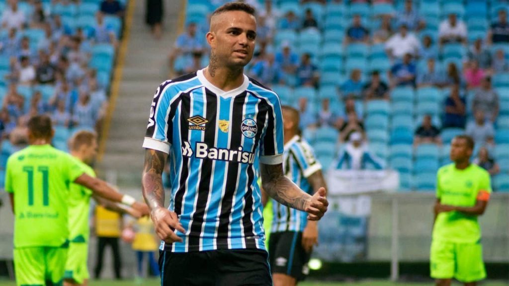 Renato confirma contato de Luan e retoma negociação para seu retorno ao Grêmio