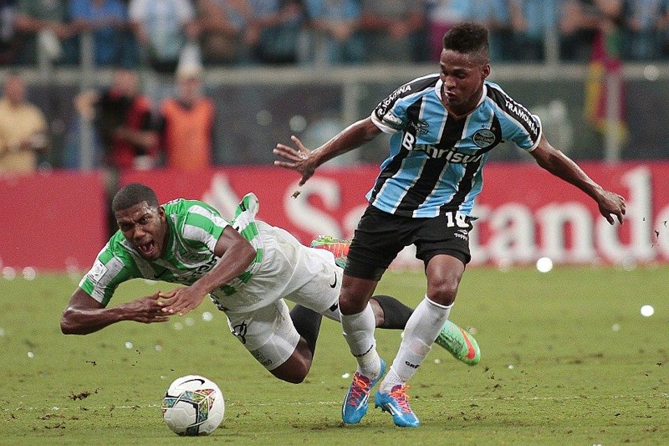 Grêmio é visitado por  Wendell  