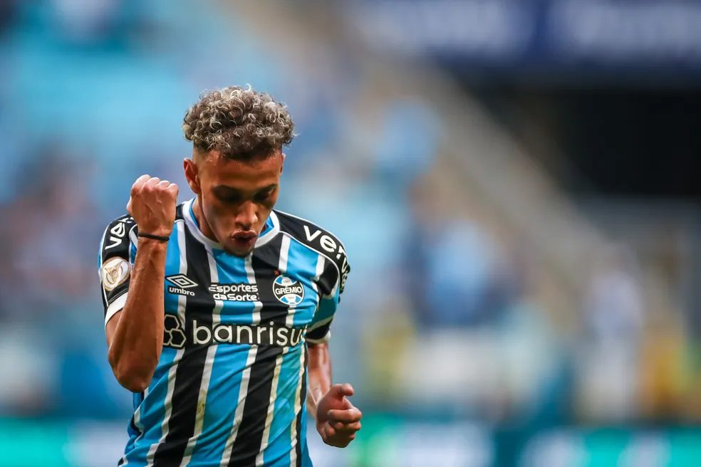 Grêmio aceita proposta, e Bitello pode se mudar para o futebol russo