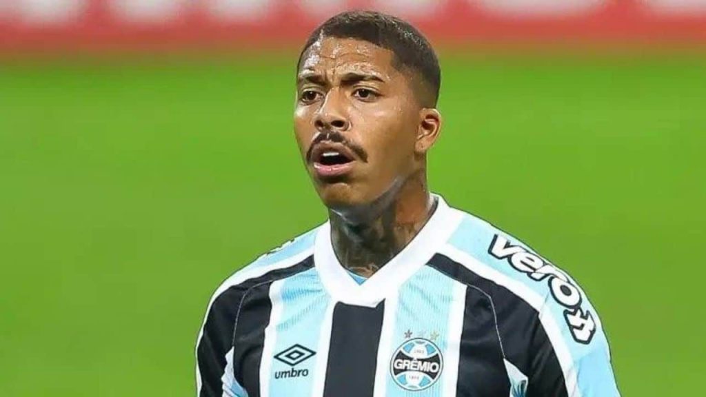 Jean Pyerre não fecha contrato com Vancouver Whitecaps e Grêmio continua pagando acordo de rescisão