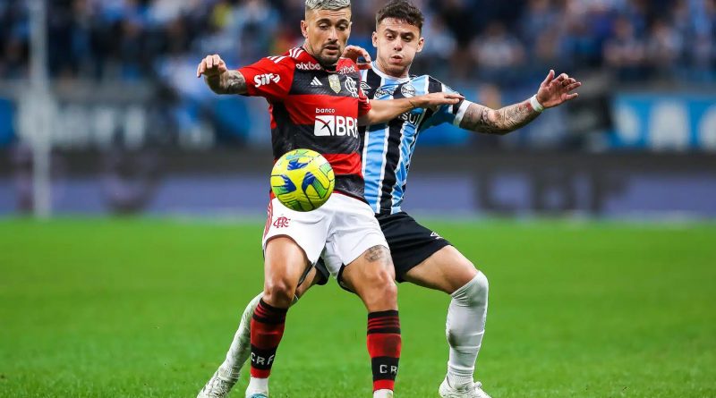 Flamengo e Grêmio entram firme na briga pelo título