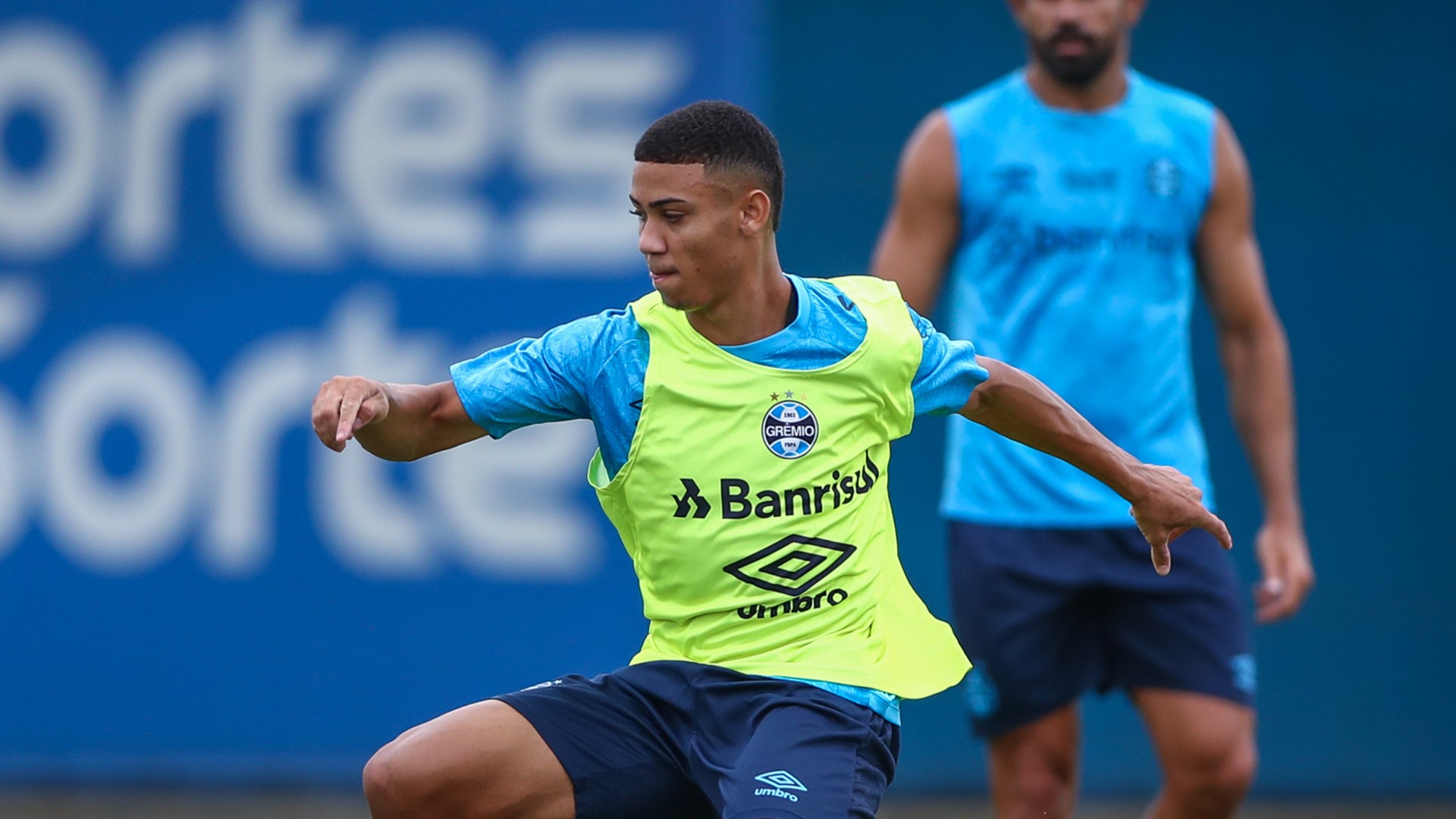 Coluna Grêmio Valorização De Gustavo Nunes E A Briga Pela Titularidade No Gol Sougremio