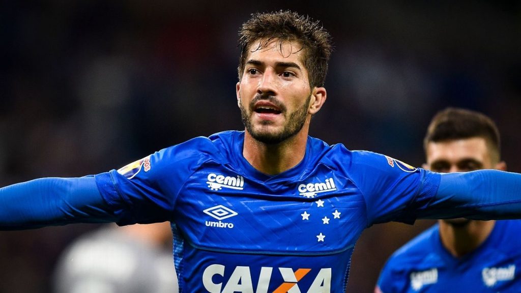 Cruzeiro terá dois grandes desfalques contra o Grêmio