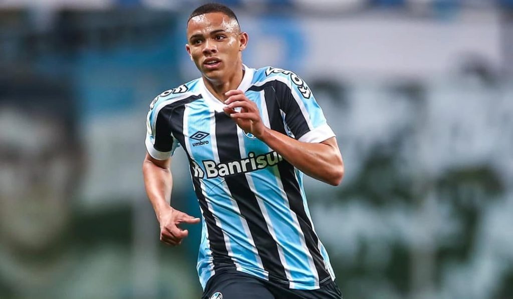 Vanderson quebra o silêncio e fala em ‘terminar o que começou’ no Grêmio