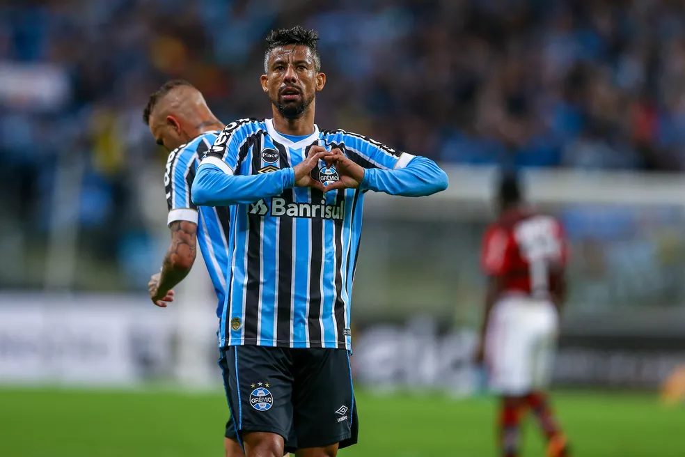 Léo Moura