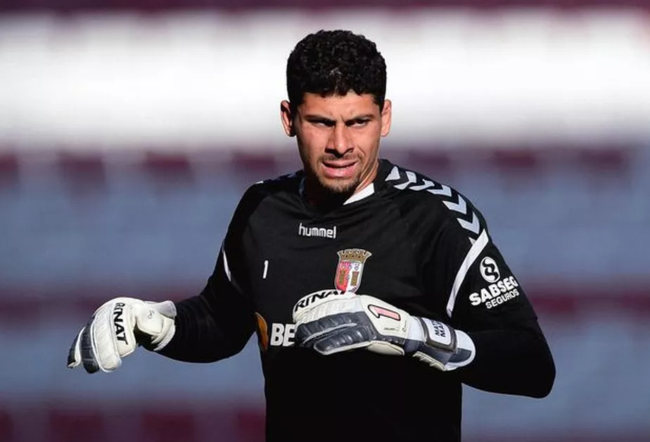 Time sérvio dá chapéu no Grêmio e contrata goleiro cobiçado: "€1 milhão"