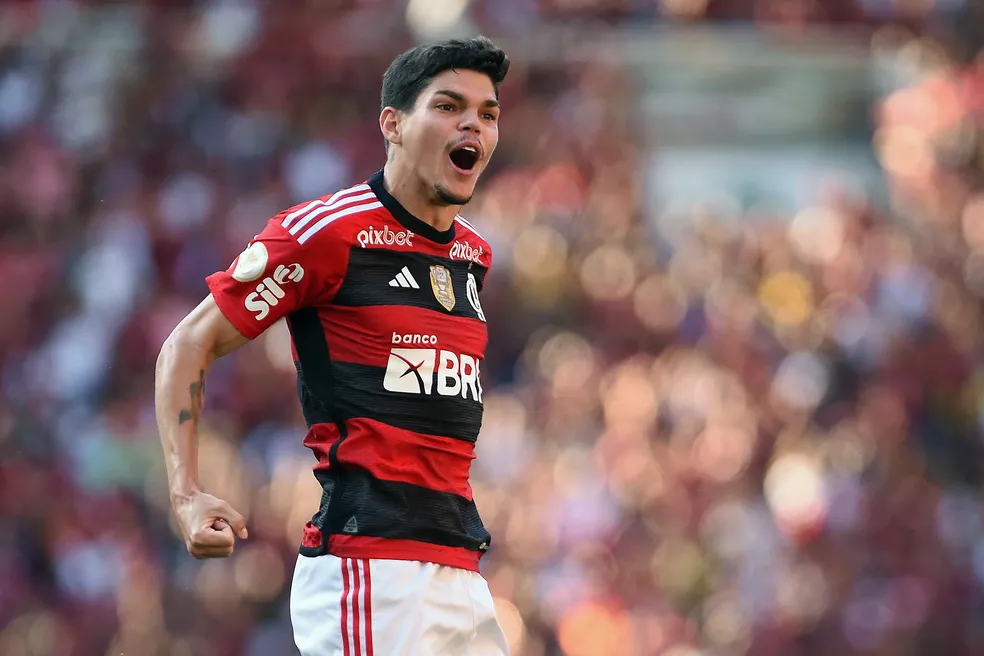 Gustavo Quinteros