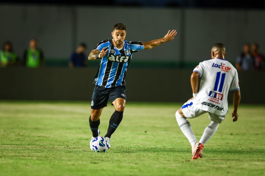 Gustavo Quinteros