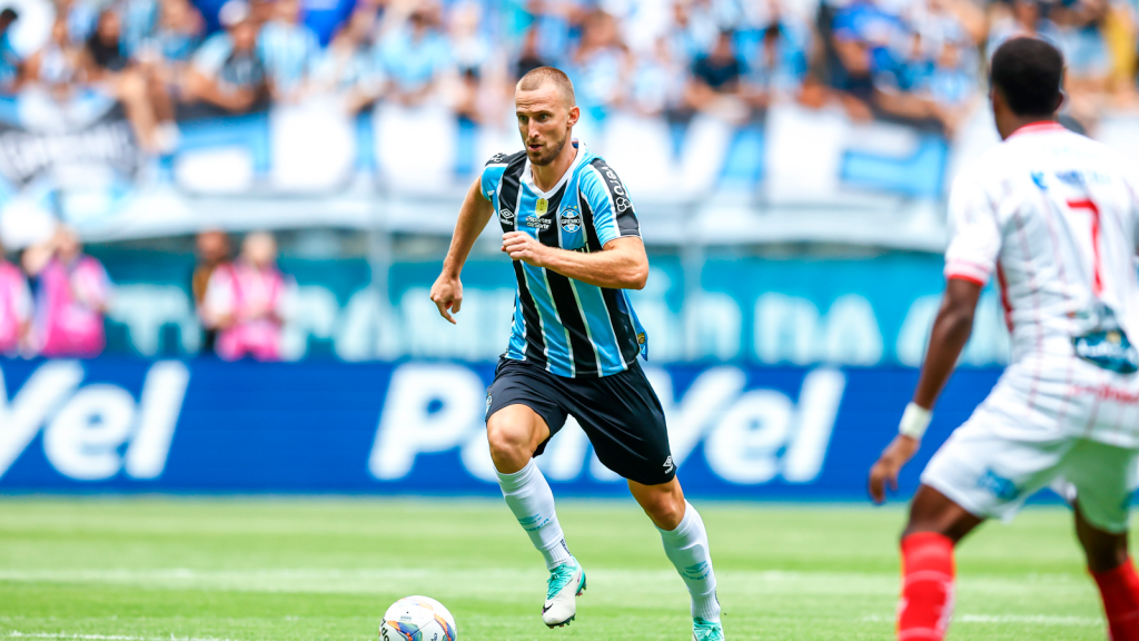 Rodrigo Ely.