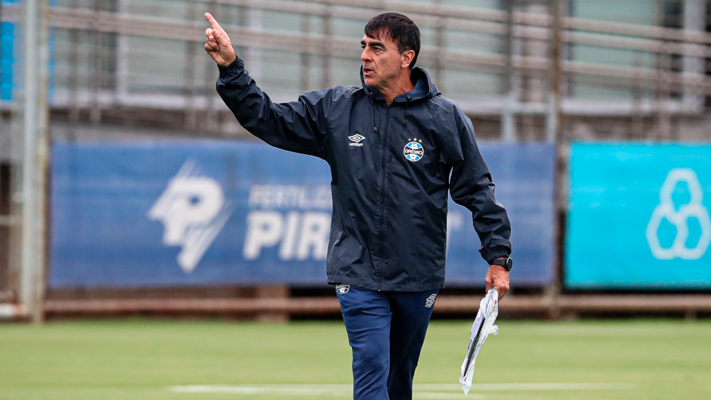 Grêmio no Brasileirão: A vitória esconde ‘problema’ na estratégia de Quinteros