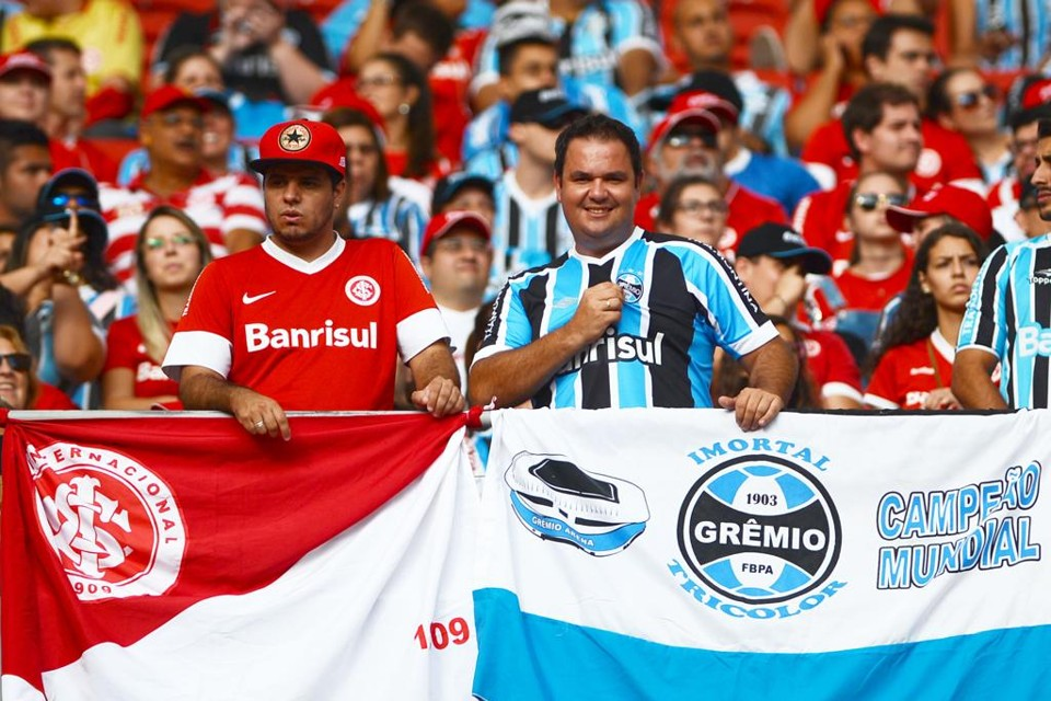 Enquete sobre o Gre-Nal 445: Quem Chega Melhor?
