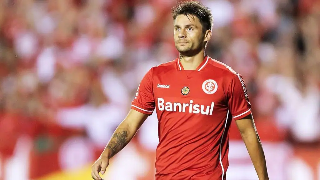 Rafael Sóbis "vaza" seu time favorito para o Gre-Nal 445!