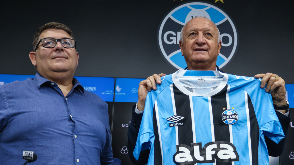 Felipão choca o elenco com atitude inesperada no vestiário do Grêmio