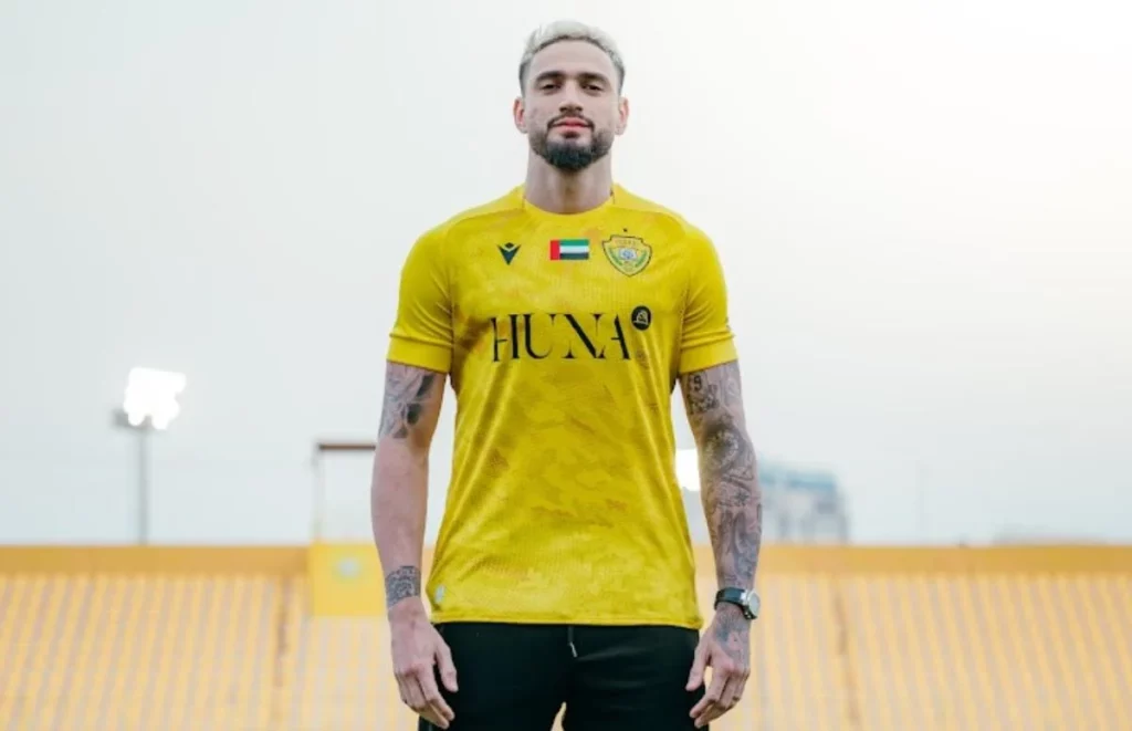 Grêmio mira reforço 'artilheiro' do futebol árabe para fazer dupla de ataque com Braithwaite