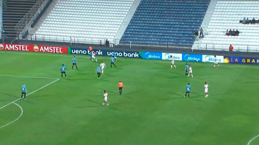 Grêmio tropeça fora de casa e só empata com Atlético Grau