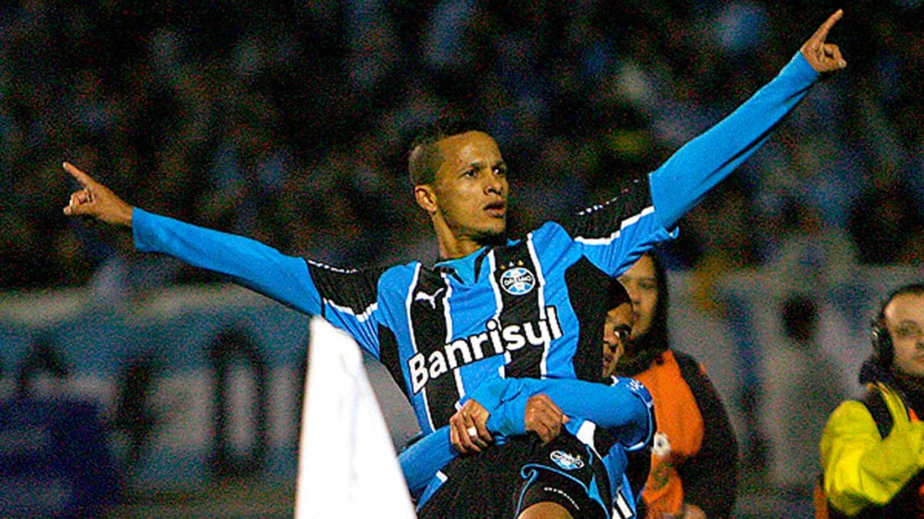 Souza aponta problema grave no Grêmio antes de duelo contra o São Paulo no Morumbis