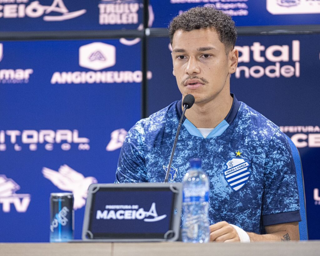 Com aval de Felipão Grêmio prepara oferta relâmpago por lateral da Série C!