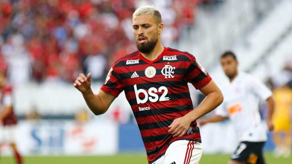 Inter quer dar chapéu no Grêmio por "antigo sonho" ex-Flamengo
