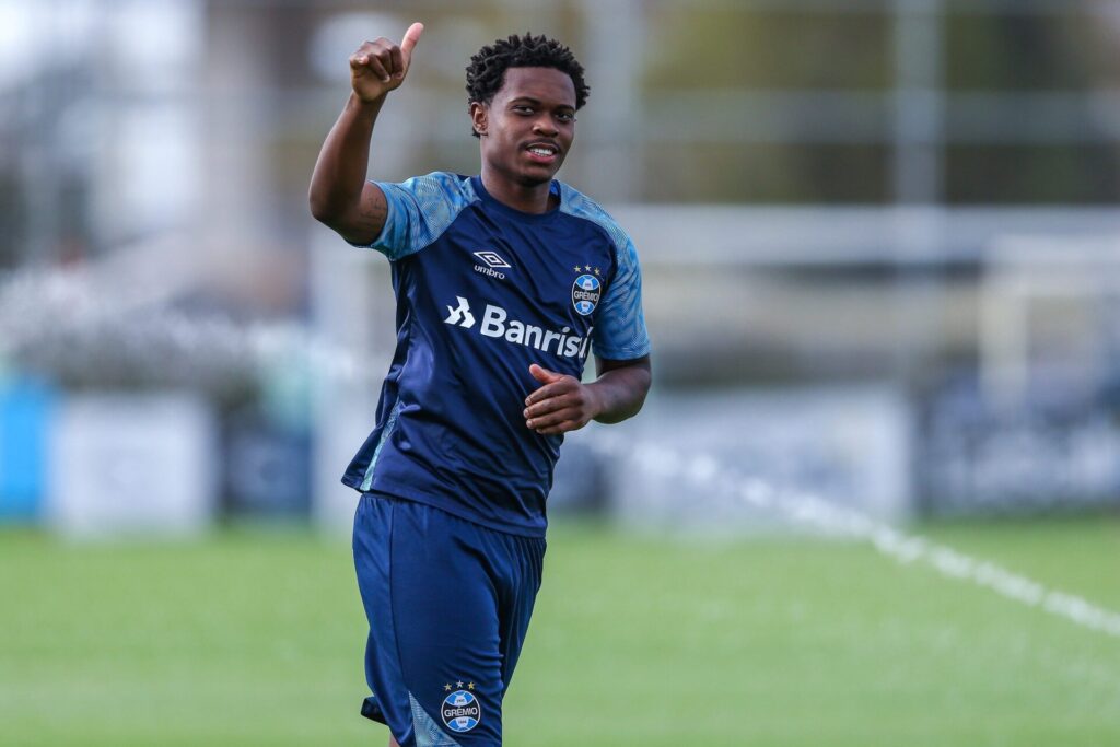 Ex Grêmio vai jogar em time de Vinicius Junior