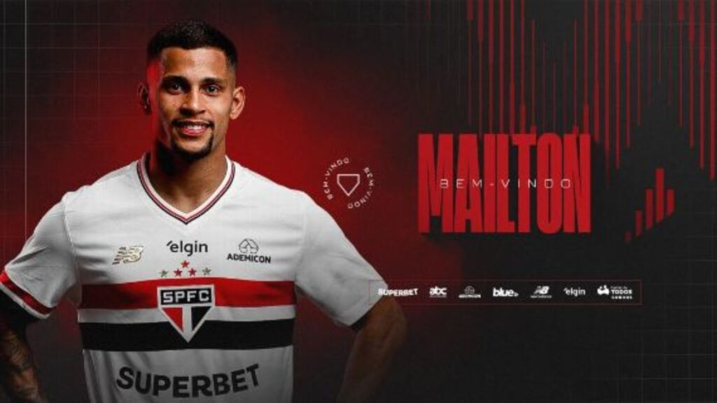 Lateral direito que estava na mira do Grêmio acerta com rival brasileiro