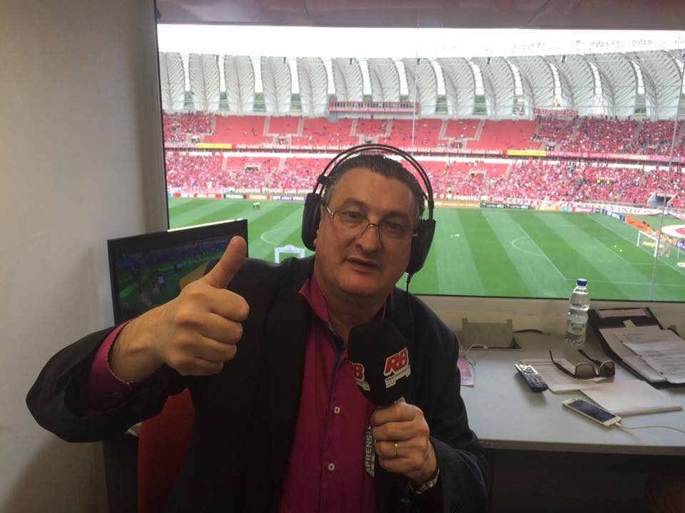 Grêmio: Antônio Dutra Júnior discute com jornalista ao vivo: "Desejo de torcedor colorado"