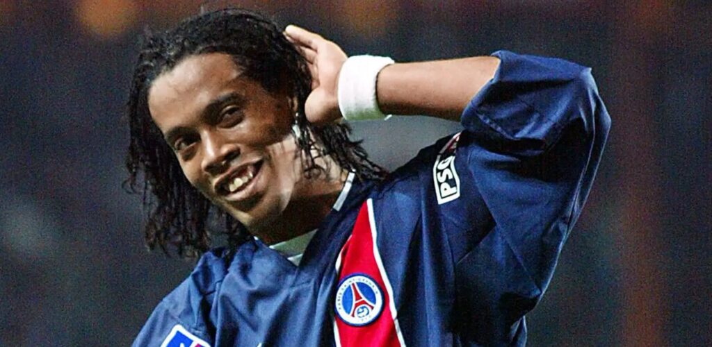 Ronaldinho se declara ao Grêmio e irrita torcida