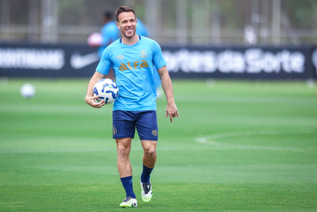 De volta aos treinos Grêmio planeja recuperar trio importante antes da próxima rodada