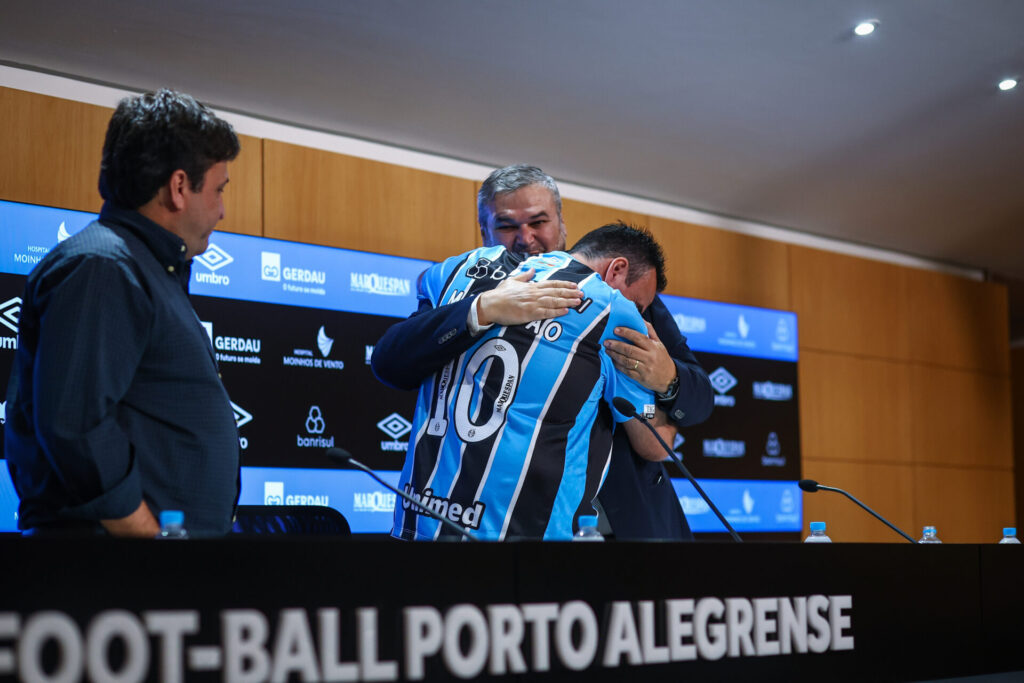 “Agora é oficial!” Grêmio assume de vez a gestão da Arena e inicia nova era no clube