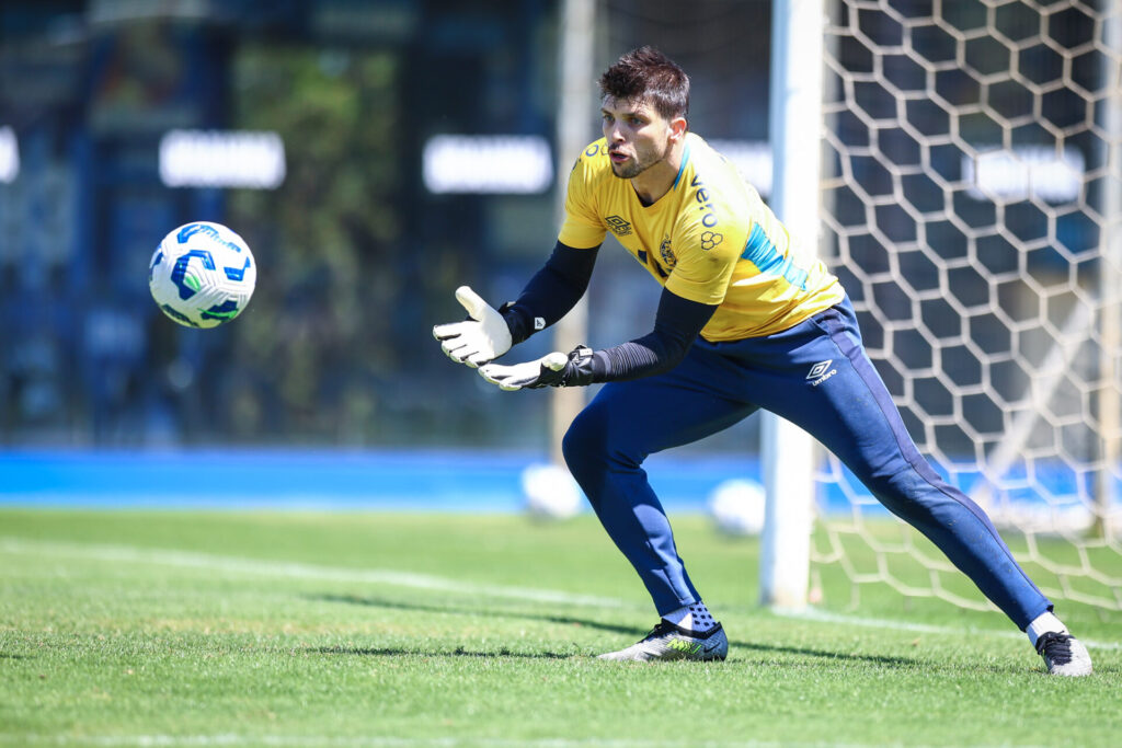 Boa noticia para o Grêmio! Titular indiscutível de mano esta de volta e totalmente recuperado
