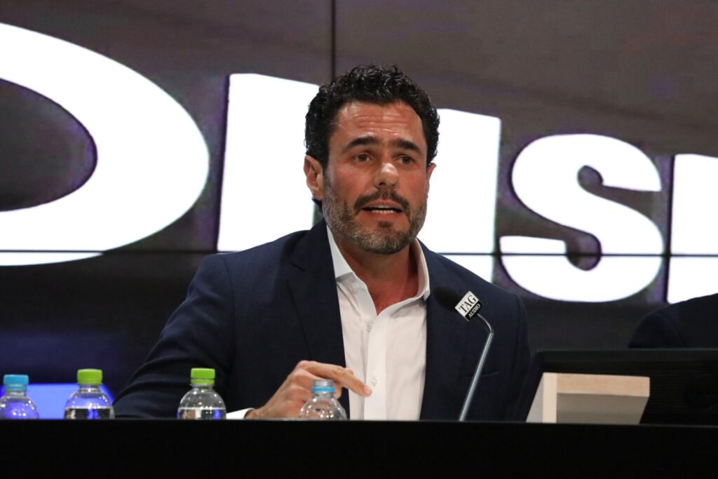 Novo presidente do Conselho do Grêmio promete 'pulso firme' e dispara sobre a SAF