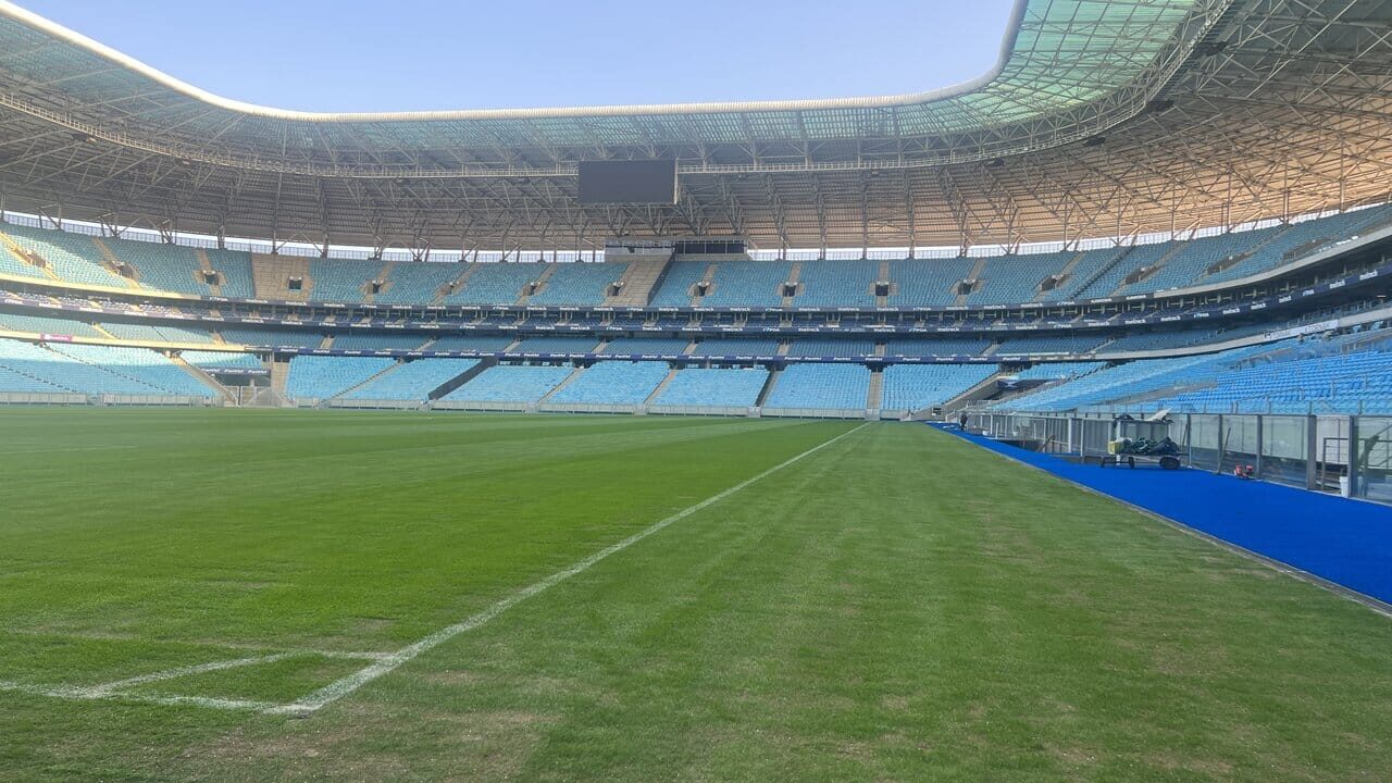 Arena do Grêmio terá novo gramado de alto padrão em 2026, revela ex-gestor do estádio