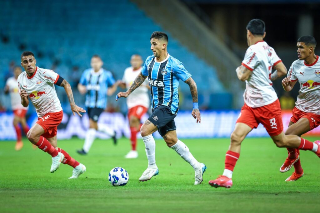 Bragantino x Grêmio AO VIVO: 33 pontos em jogo no Brasileirão onde assistir e prováveis escalações