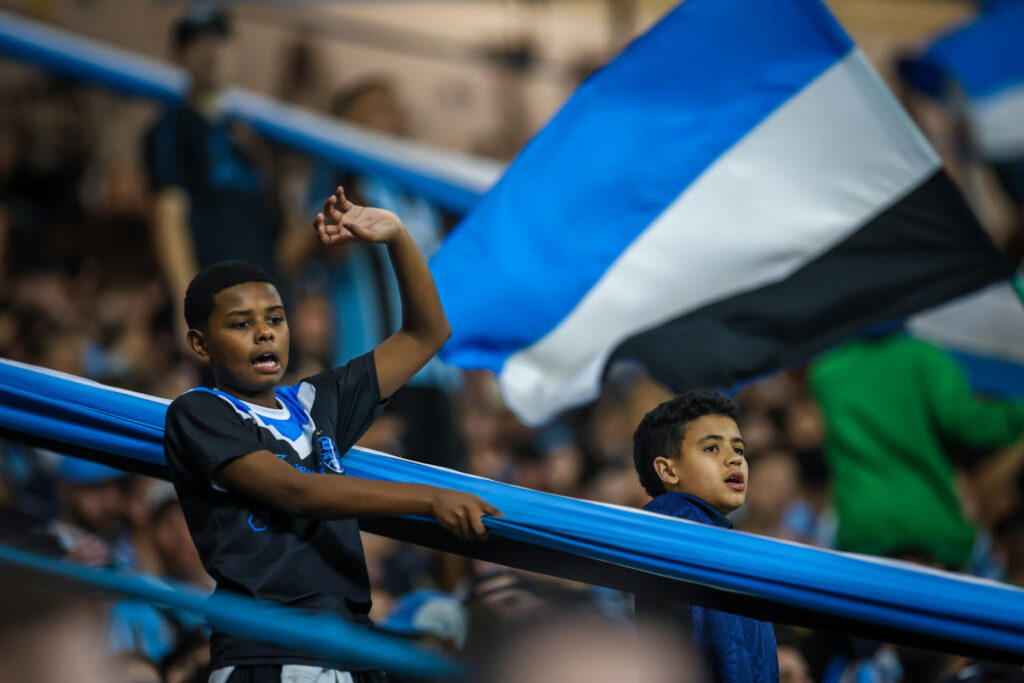 Torcida do Grêmio enxerga ‘ponto positivo’ em derrota na Arena