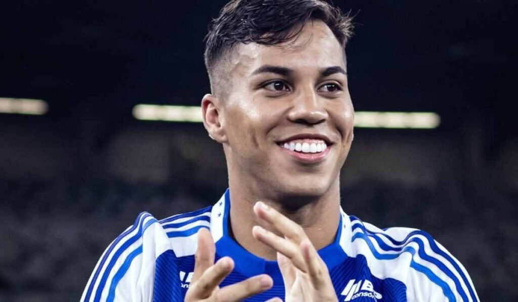 Serve pro Grêmio? Cruzeiro fixa valor por atacante badalado por R$ 215 milhões