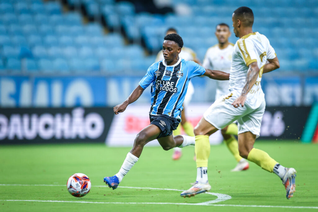 Willian não se cala e abre o jogo após tropeço do Grêmio