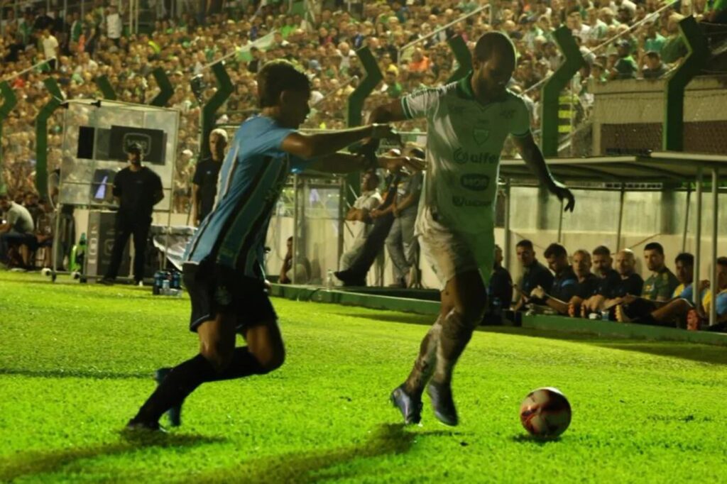 Grêmio vence o Avenida por 4 a 0 na estreia do Gauchão 2026